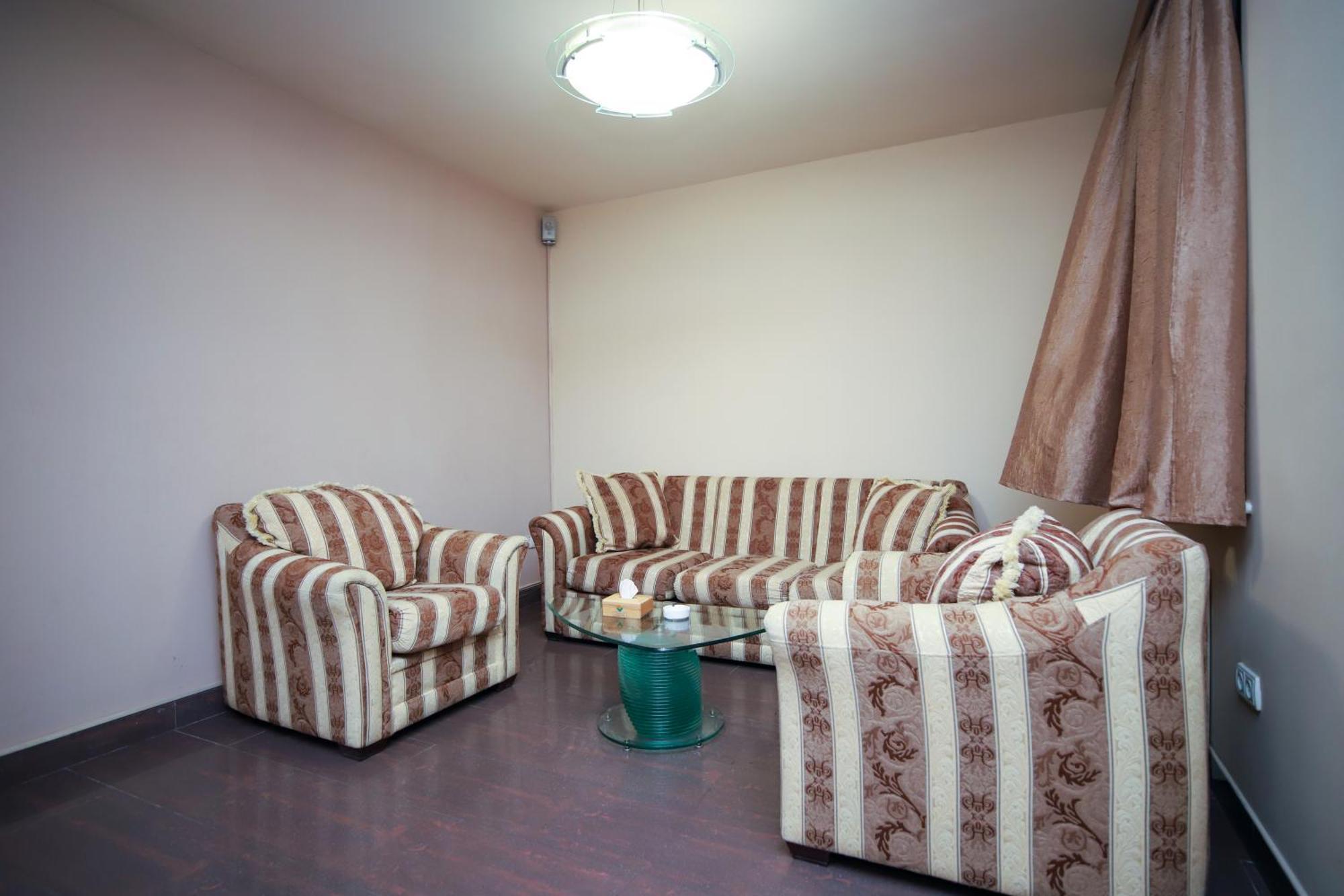 Armenian Village Park Hotel & Free Water Park, Gym Yerevan Ngoại thất bức ảnh