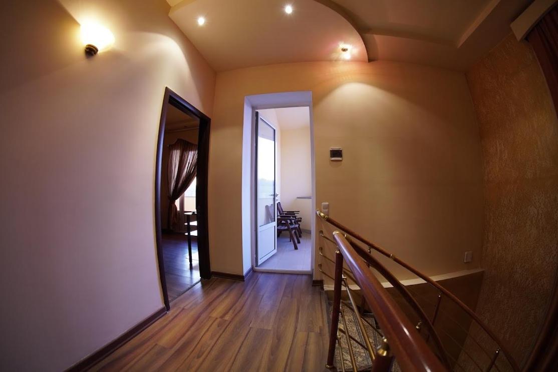 Armenian Village Park Hotel & Free Water Park, Gym Yerevan Ngoại thất bức ảnh