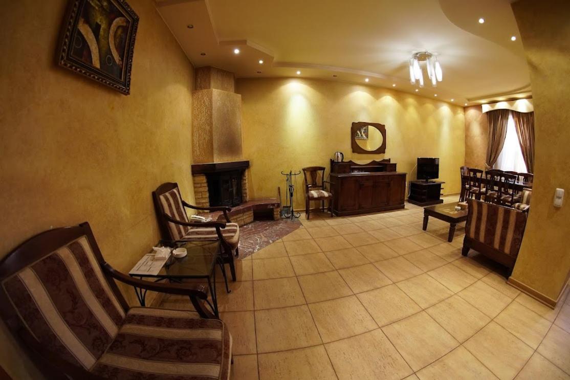 Armenian Village Park Hotel & Free Water Park, Gym Yerevan Phòng bức ảnh
